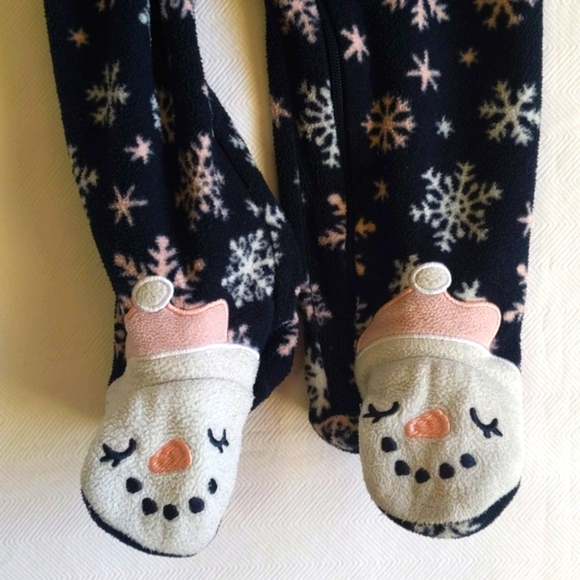 joe fresh snowflake fleece zipper footie sleeper pajamas 12-18 months baby girl - Picture 2 of 5